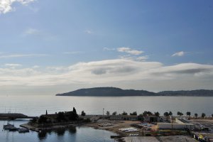 Photo taken at 2-264 Corniche Général de Gaulle, 83000 Toulon, France with NIKON D3S