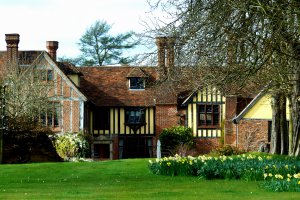 1 Courtyard Cottages, Ayot Saint Peter, Welwyn, Hertfordshire AL6 9BH, UK