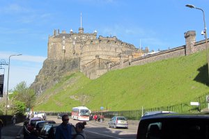 Photo taken at 16/4 Johnston Terrace, Edinburgh, City of Edinburgh EH1 2PR, UK with Canon PowerShot SX230 HS