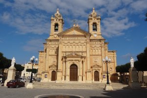 Photo taken at Triq l-Imgarr, Il-Qala, Malta with SONY DSC-HX9V