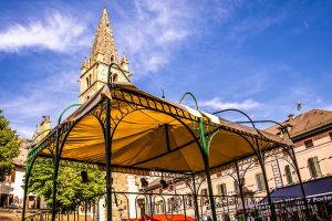 Chez Lizon, 1, Place Manuel, La Gravette, Barcelonnette, Alpes-de-Haute-Provence, Provence-Alpes-Côte d'Azur, Metropolitan France, 04400, France