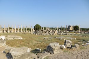 Photo taken at Barbaros Mahallesi, Perge Yolu, 07112 Aksu/Antalya, Turkey with Canon PowerShot SX260 HS