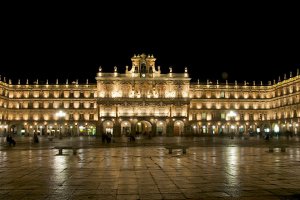 Photo taken at Plaza Mayor, 32-38, 37002 Salamanca, Salamanca, Spain with NIKON D300