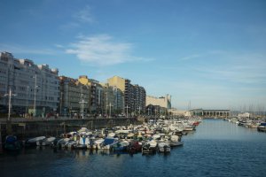 Photo taken at Paseo Pereda, 37, 39004 Santander, Cantabria, Spain with Panasonic DMC-FS7