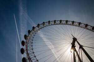 Photo taken at The Queen's Walk, Lambeth, London SE1, UK with NIKON D7000