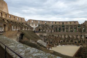 Photo taken at Piazza del Colosseo, 9, 00100 Roma, Italy with Panasonic DMC-ZS20