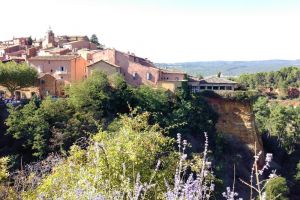 Avenue de la Burlière, 84220 Roussillon, France