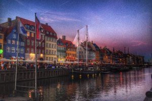 Photo taken at Nyhavn 2, 1051 København K, Denmark with Apple iPhone4,1