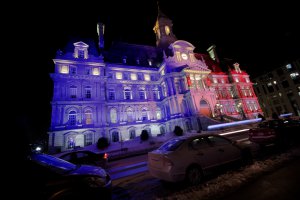 Photo taken at 435-455 Place Jacques Cartier, Montréal, QC H2Y 1C5, Canada with NIKON D5200