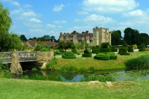 Photo taken at 3 Stable Flats, Hever, Hever Castle, Edenbridge, Kent TN8 7NG, UK with Panasonic DMC-TZ10