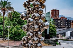 Guggenheim Museum Bilbao, 2, Lehendakari Leizaola kalea, Indautxu, Abando, Bilbao, Biscay, Autonomous Community of the Basque Country, 48009, Spain