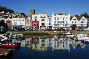 S Embankment, Dartmouth, Devon TQ6, UK