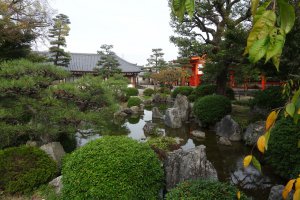 Photo taken at 657 Sanjūsangendōmawari, Higashiyama-ku, Kyōto-shi, Kyōto-fu 605-0941, Japan with SONY DSC-HX50V