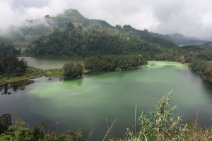 Photo taken at Jalan Raya Dieng, Kejajar, Kabupaten Wonosobo, Jawa Tengah 56354, Indonesia with Apple iPhone 5s