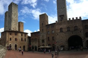 Photo taken at Via S. Matteo, 2, 53037 San Gimignano SI, Italy with Apple iPhone 6