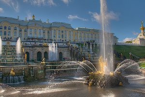 Photo taken at Razvodnaya ulitsa, 2, Petergof, gorod Sankt-Peterburg, Russia, 198510 with NIKON D300