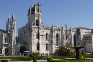 Photo taken at Praça Império, 1300 Lisboa, Portugal with Panasonic DMC-TZ40