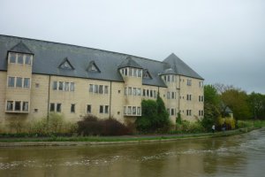 Photo taken at 44 Friars Wharf, Oxford, Oxfordshire OX1 1RU, UK with Panasonic DMC-FS7