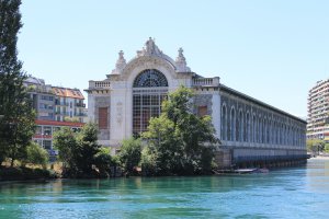 Photo taken at Quai Turrettini, 1201 Genève, Switzerland with Canon EOS 1100D