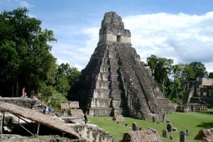 Gran Plaza, Tikal, Guatemala