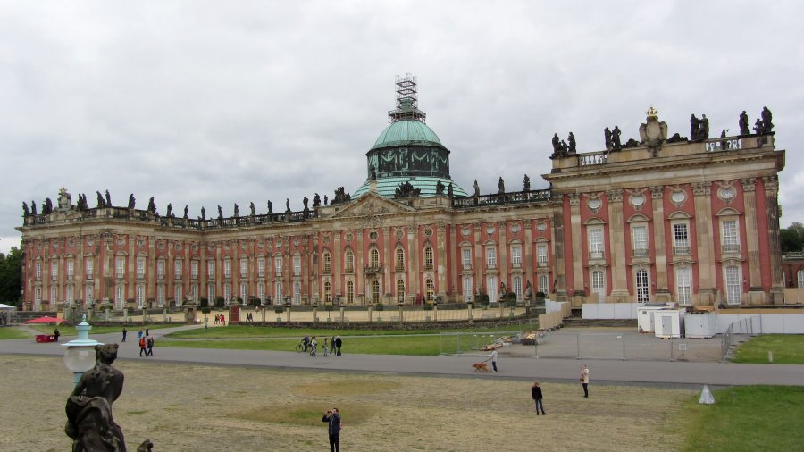 Photo taken at University of Potsdam, Am Neuen Palais 10 ...